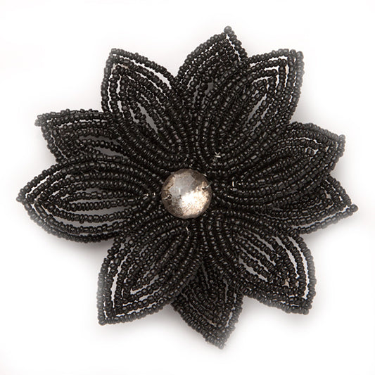 Double Daisy, Black