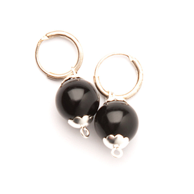 144, Black