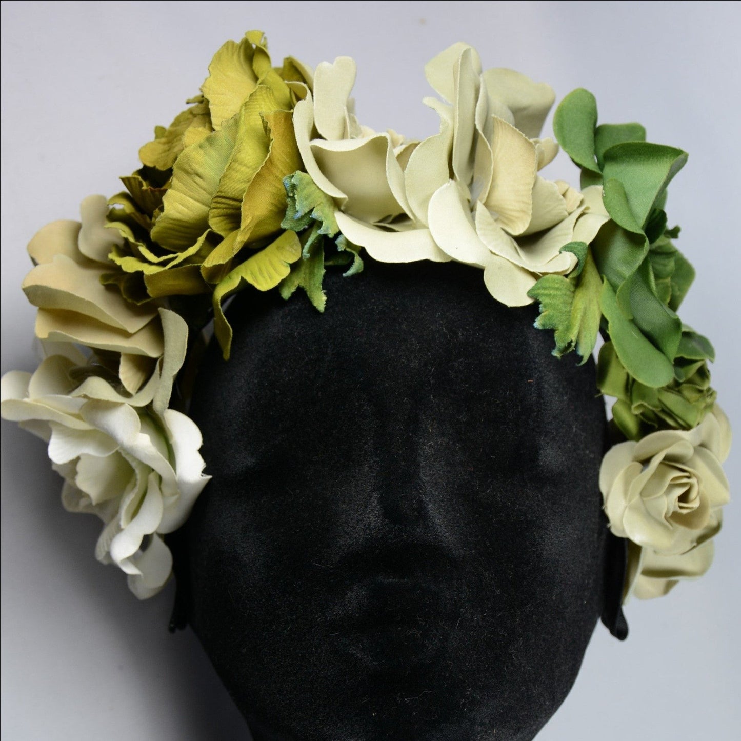 Flower headpiece, Green